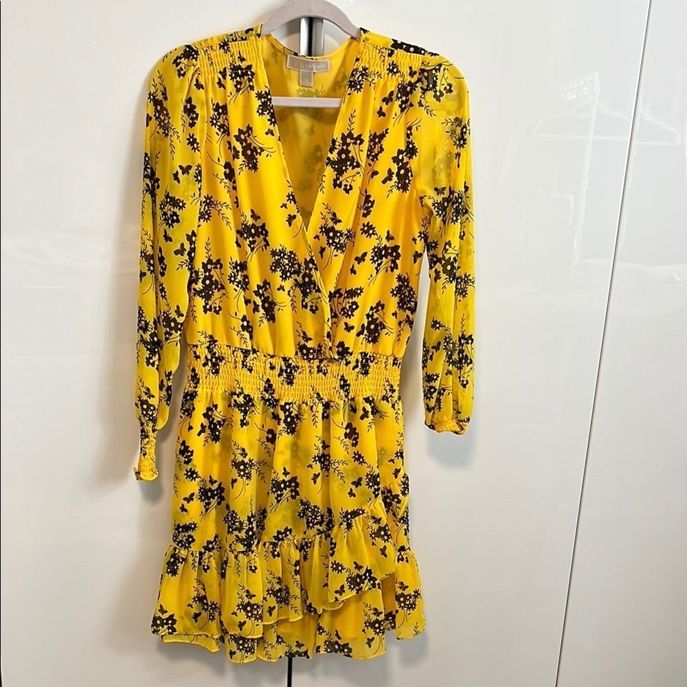 MICHAEL KORS NWOT Floral V Neck Yellow Ruffle Lined Dress, Size M